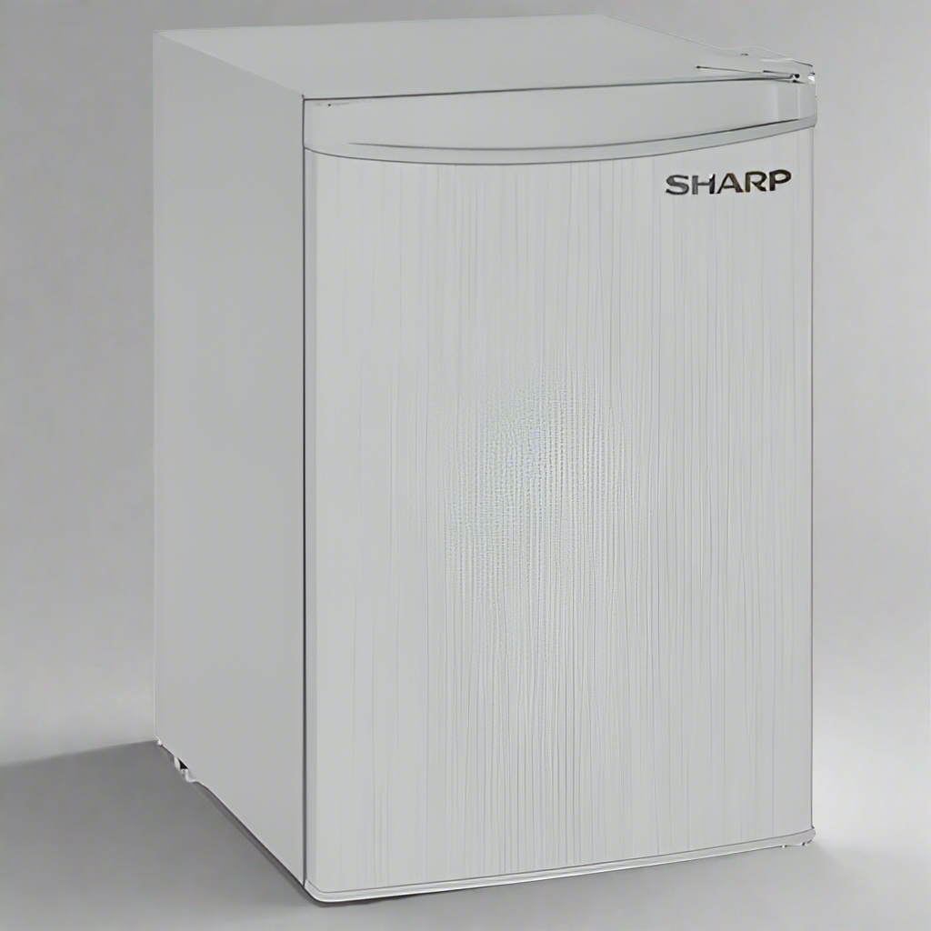 Sharp - Refrigerator SJ-K135